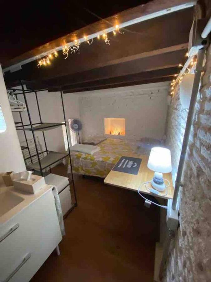 Airbhouse Private Rooms & Apartments Sevilla Exterior foto