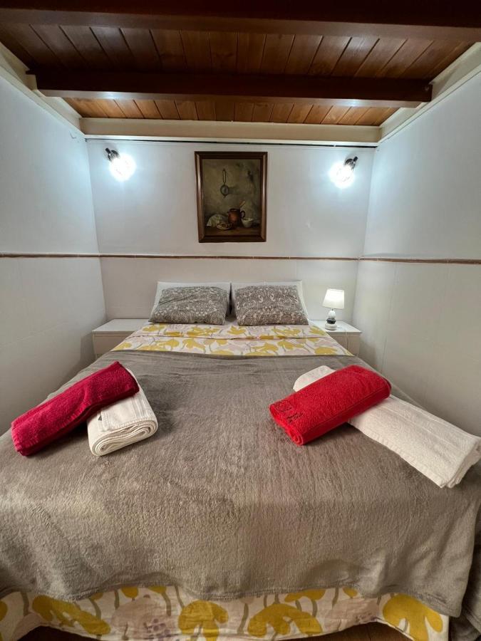 Airbhouse Private Rooms & Apartments Sevilla Exterior foto