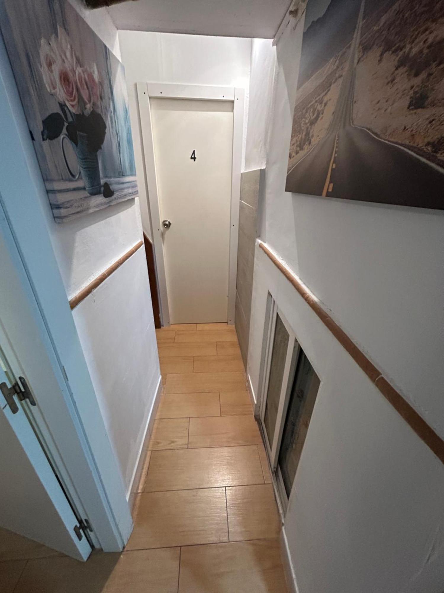 Airbhouse Private Rooms & Apartments Sevilla Exterior foto